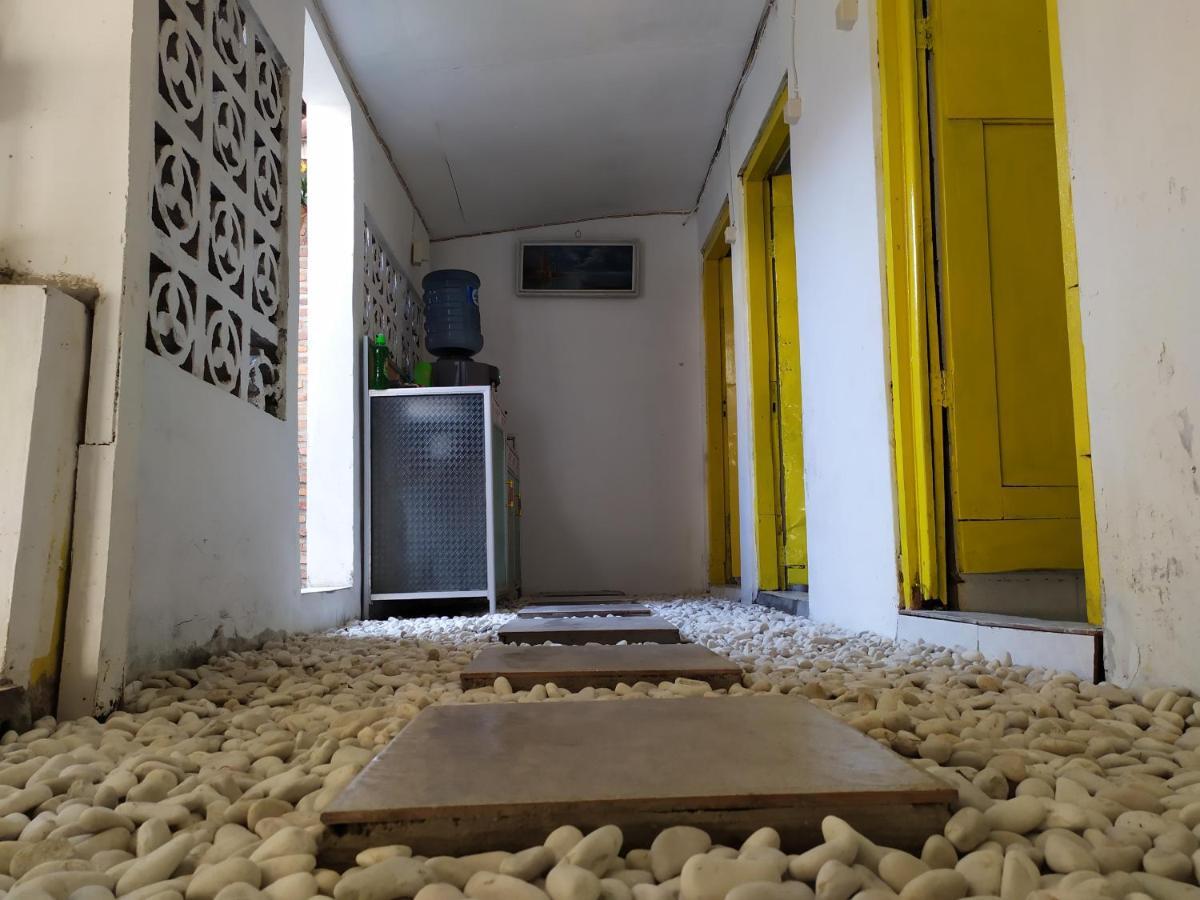 Rumah Teman Backpacker Semarang Luaran gambar